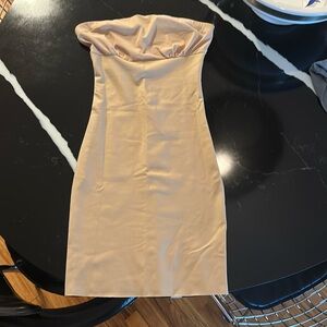 Strapless undergarment slip